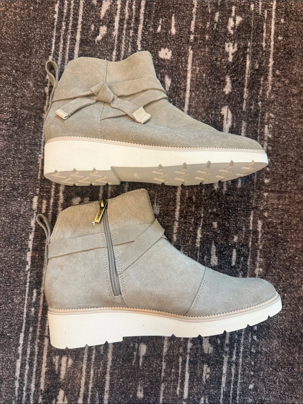 NWT TOMS Marlow Dune Suede Wedge Ankle Booties with Side Zip 9.5 - Picture 8 of 14